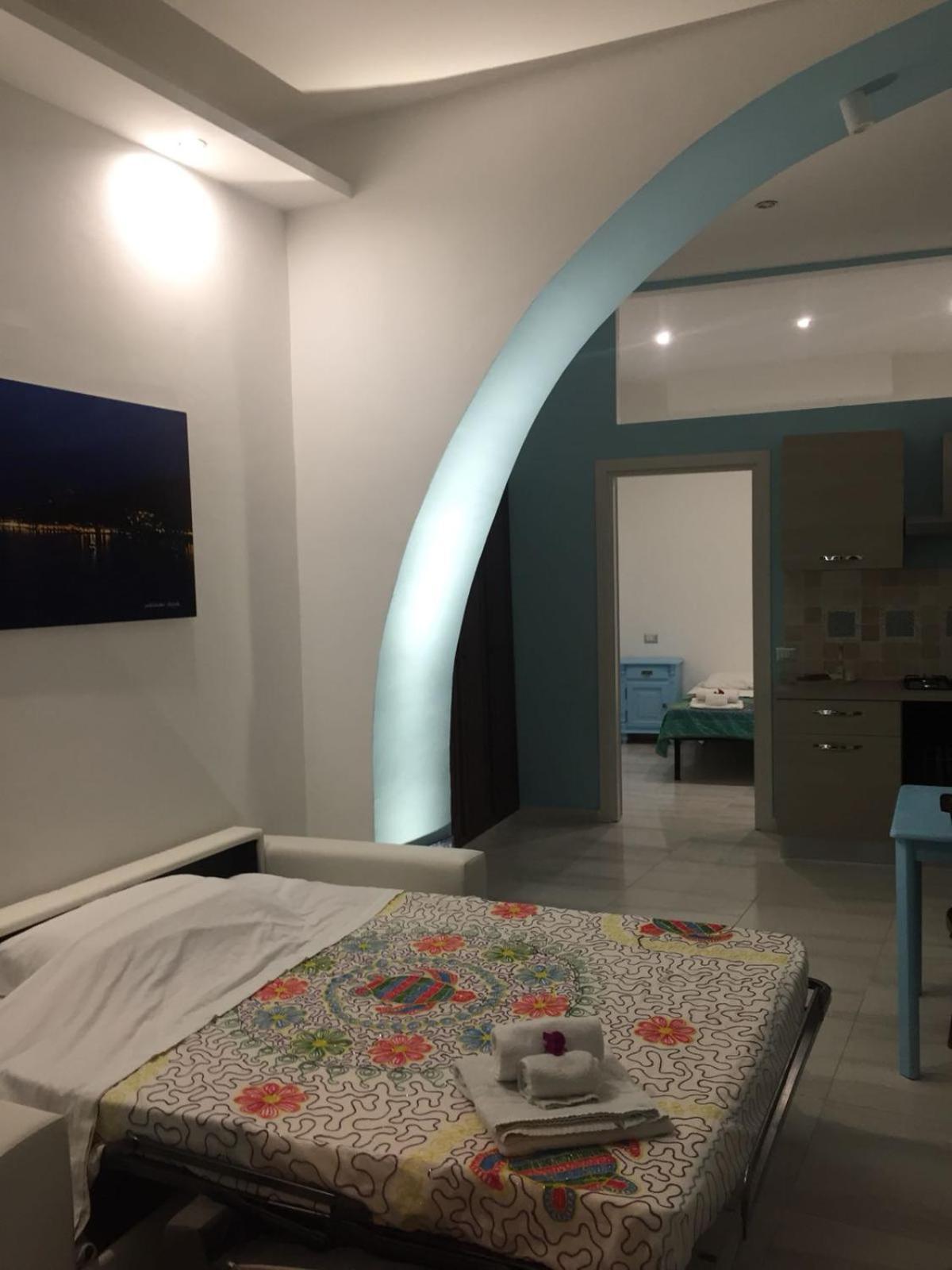 Casa In Borgo Marinaro Apartment Giardini Naxos Exterior photo